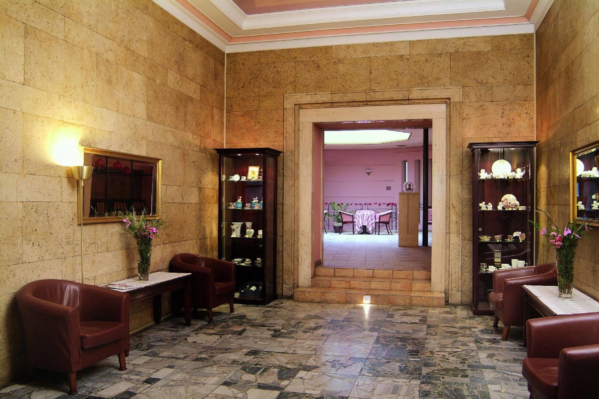 Hotel Rzymski Hotel